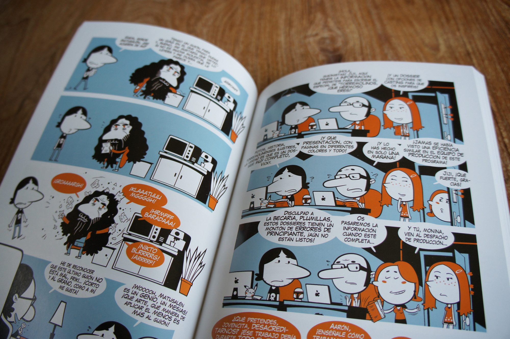 Obra física — il·lustració de gran format